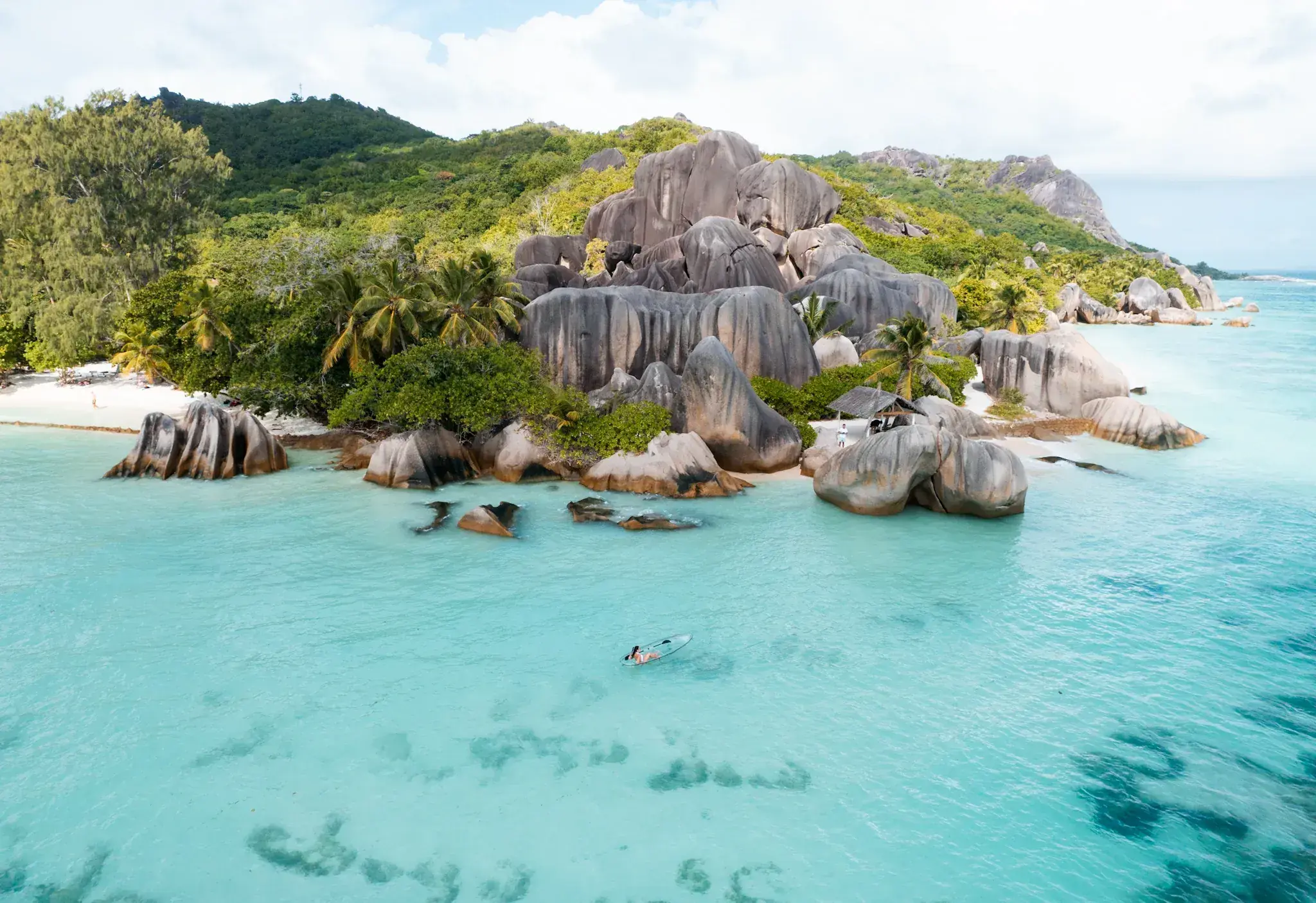 Turquoise water and granite coast at Anse Source d’Argent